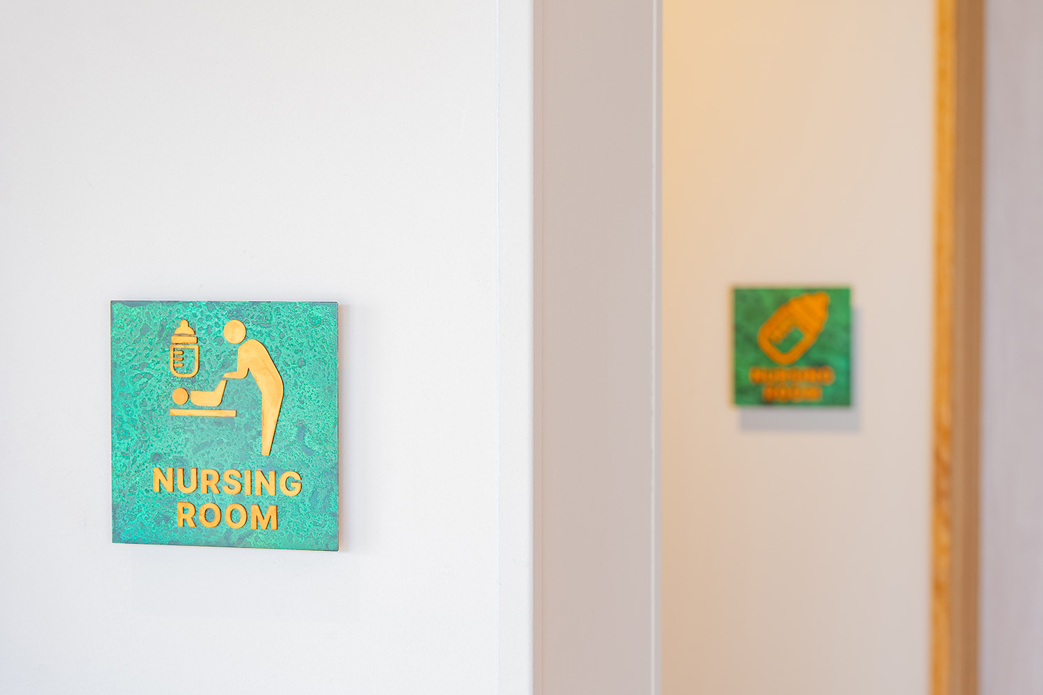 タリーズコーヒー「おとぎの森公園店」インテリアデザイン